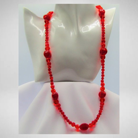 Red Beaded Jewelry Set - Picture 2 of 5